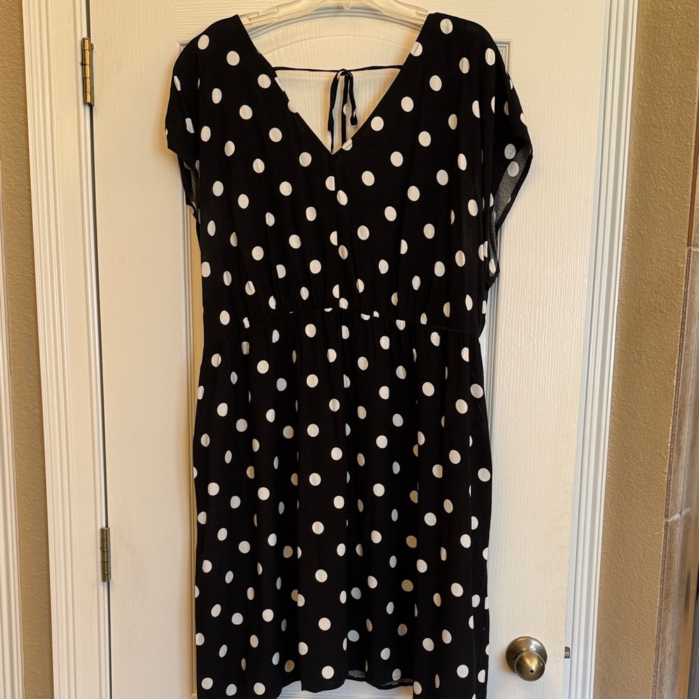 Ava & Vic Size XXL Black Polka Dot Dress